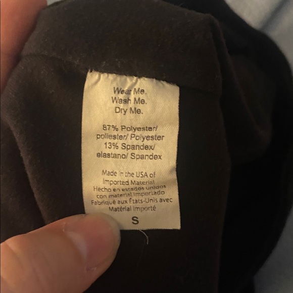 Beyond Yoga Classic Black active Leggings with pockets - Picture 5 of 5